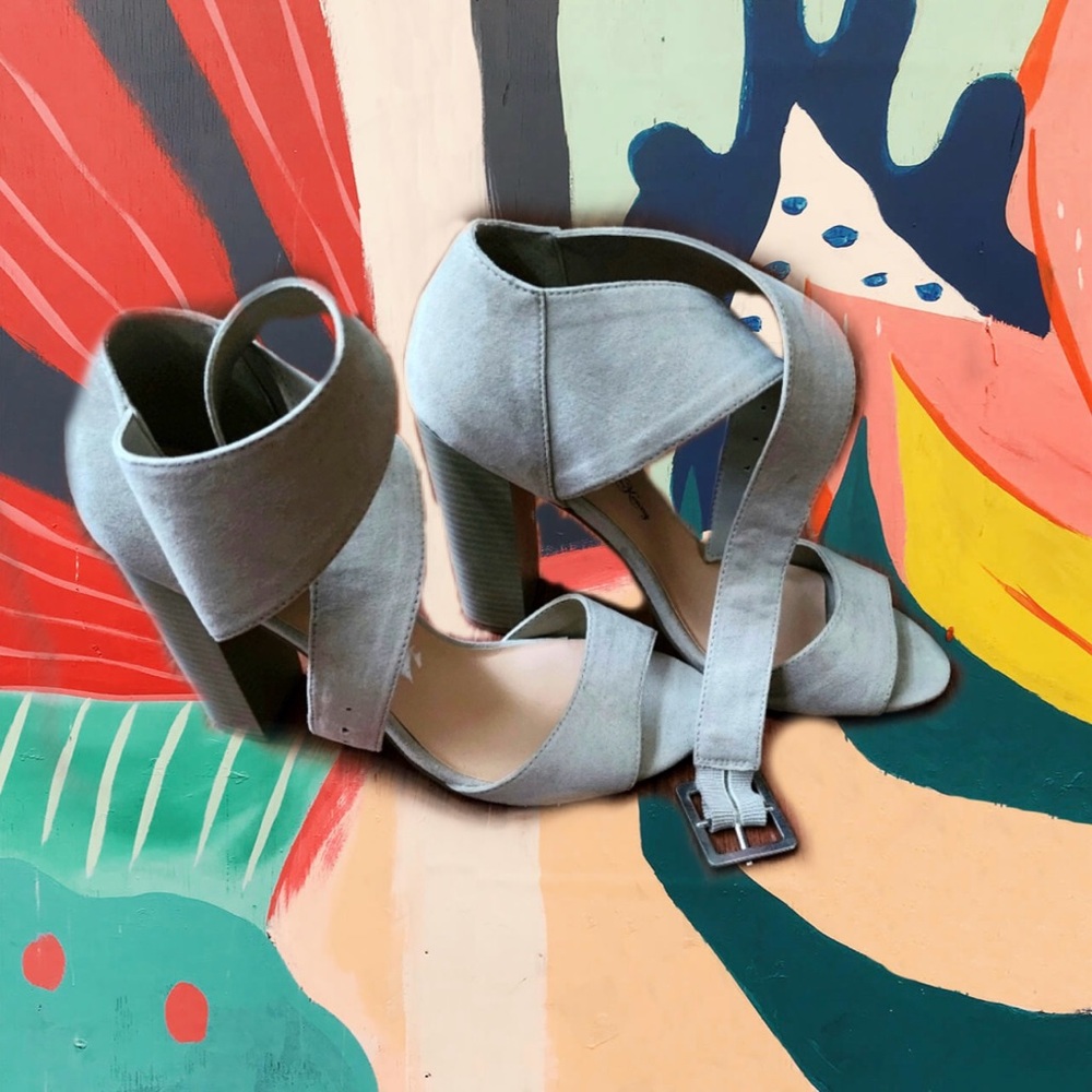 Women’s Faux Suede Block Heel